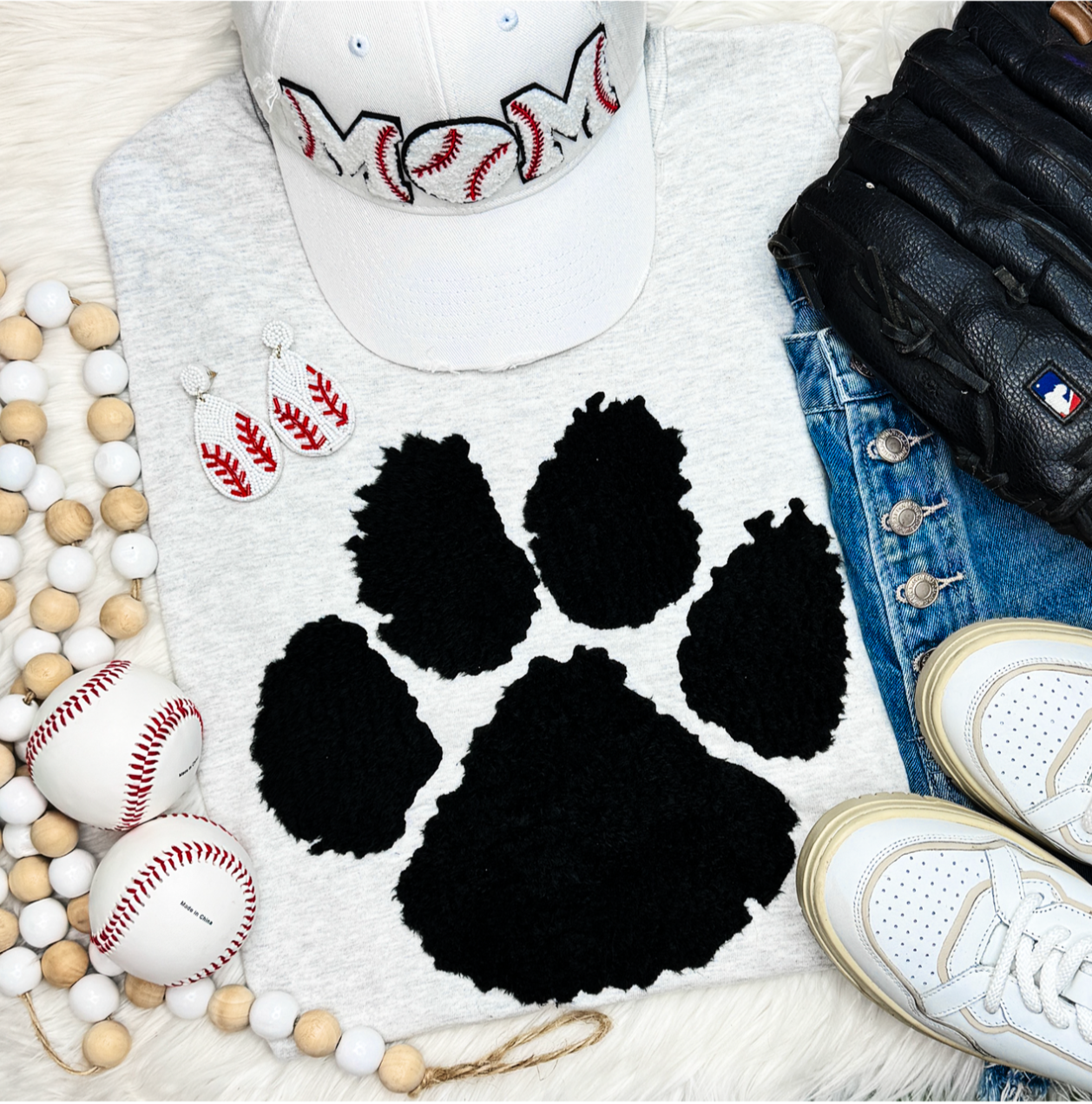 Wildcats Black Fluffy Chenille Paw