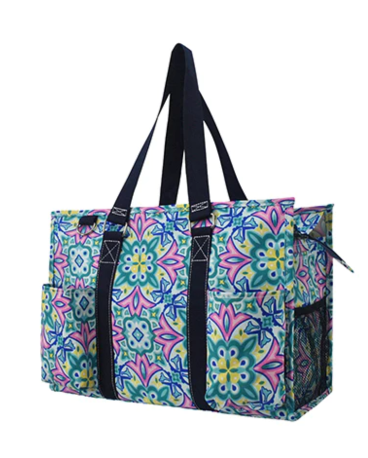 THEMED ZIPPERED  ORGANIZER BAG